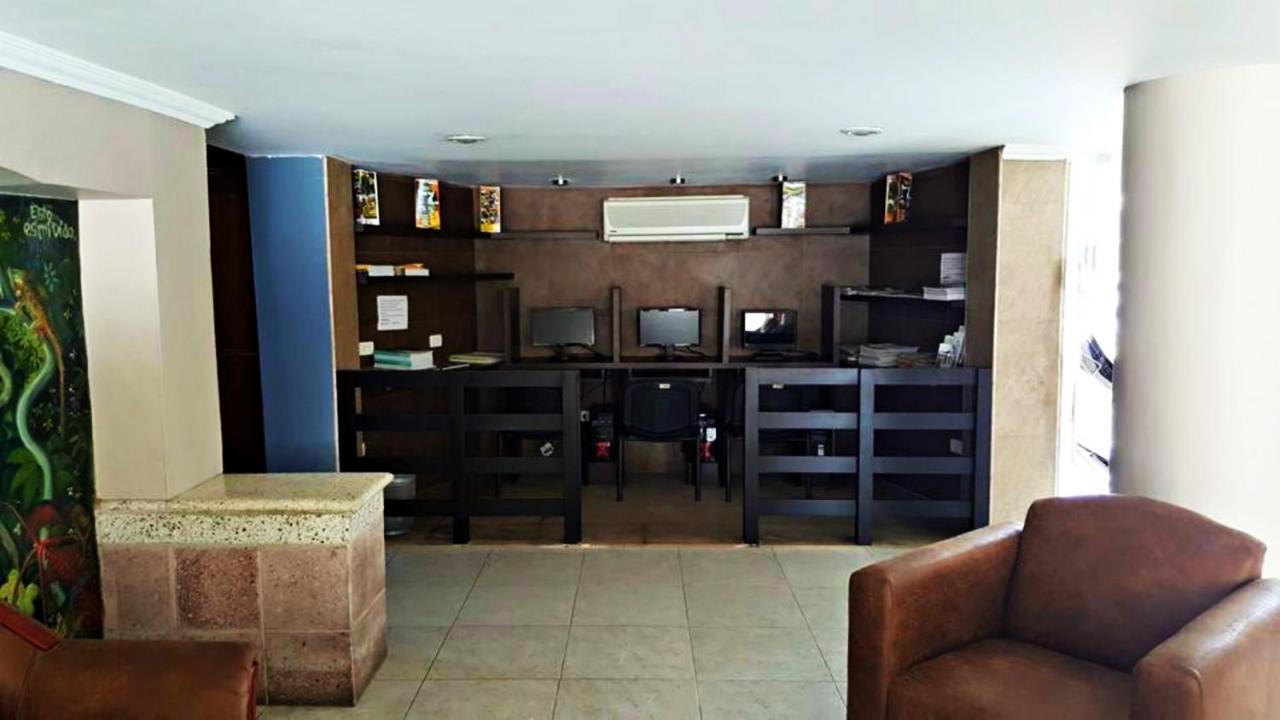 Hotel Graham วิลลาเฮอโมซา ภายนอก รูปภาพ